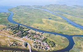 Земельный участок в с. Кагальницкая